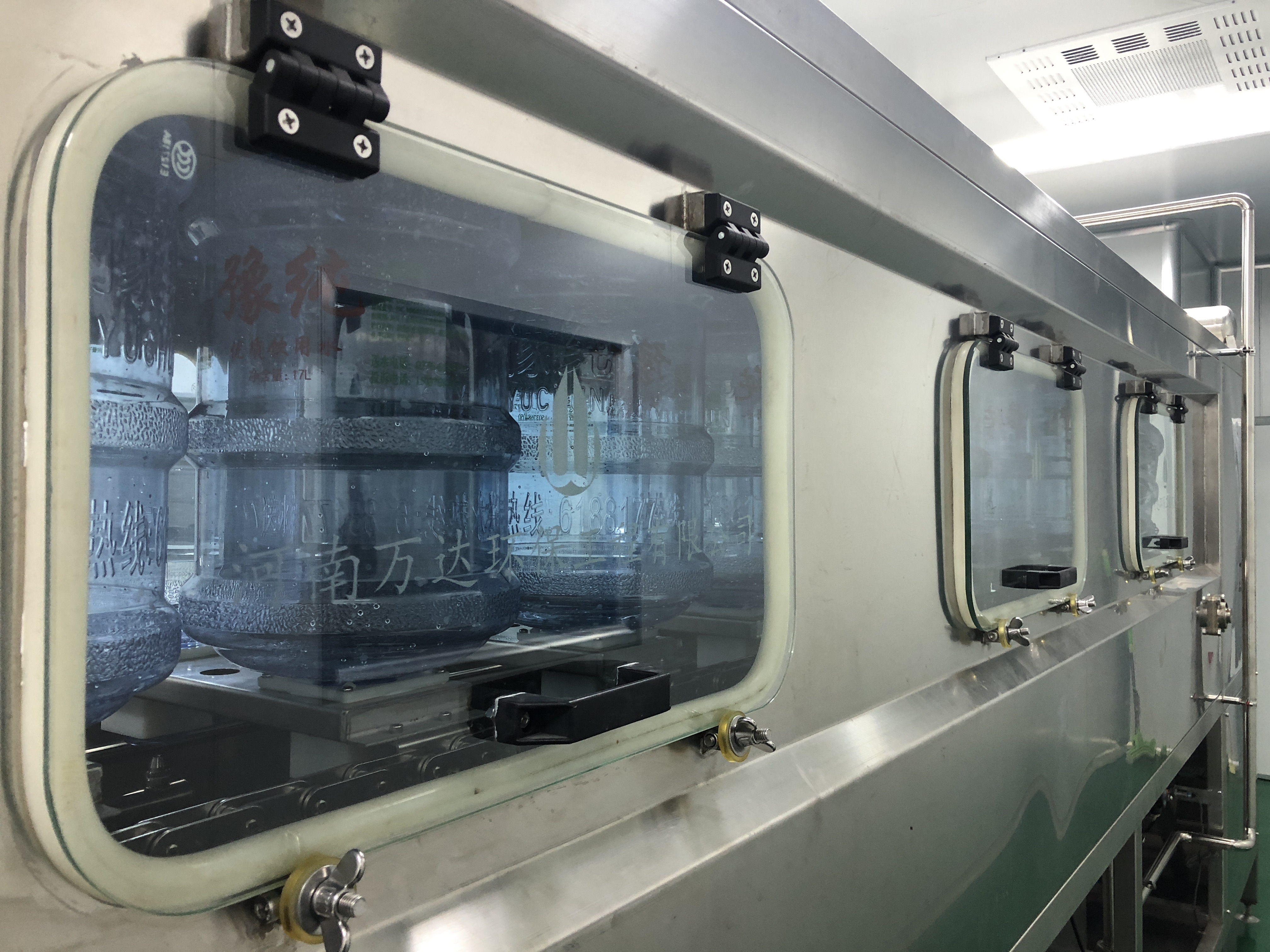 礦泉水廠設備報價 礦泉水廠設備報價