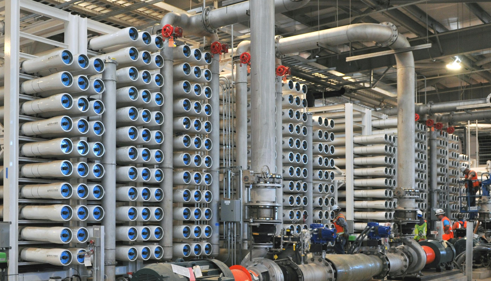 進水含鹽量對反滲透膜通量和脫鹽率的影響