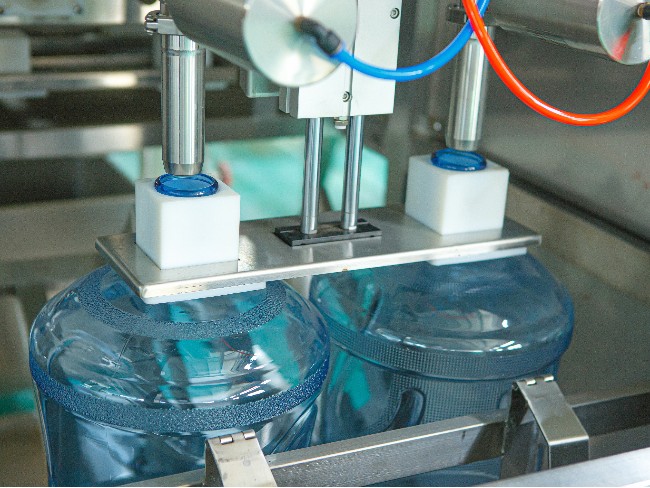 大桶礦泉水生產(chǎn)投資 大桶礦泉水生產(chǎn)投資